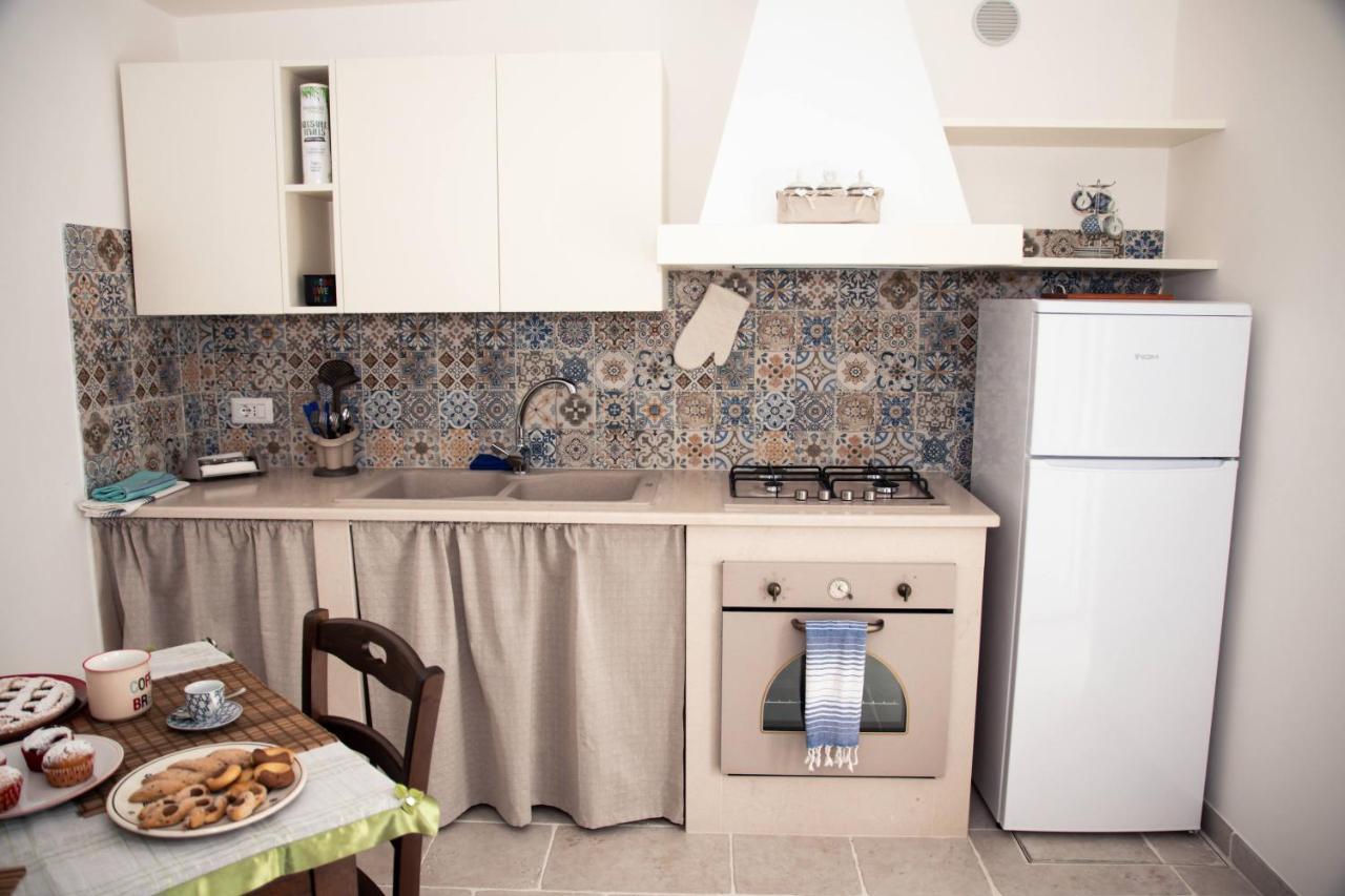 Trulli Donna Isabella 2 Bed & Breakfast Locorotondo Eksteriør bilde