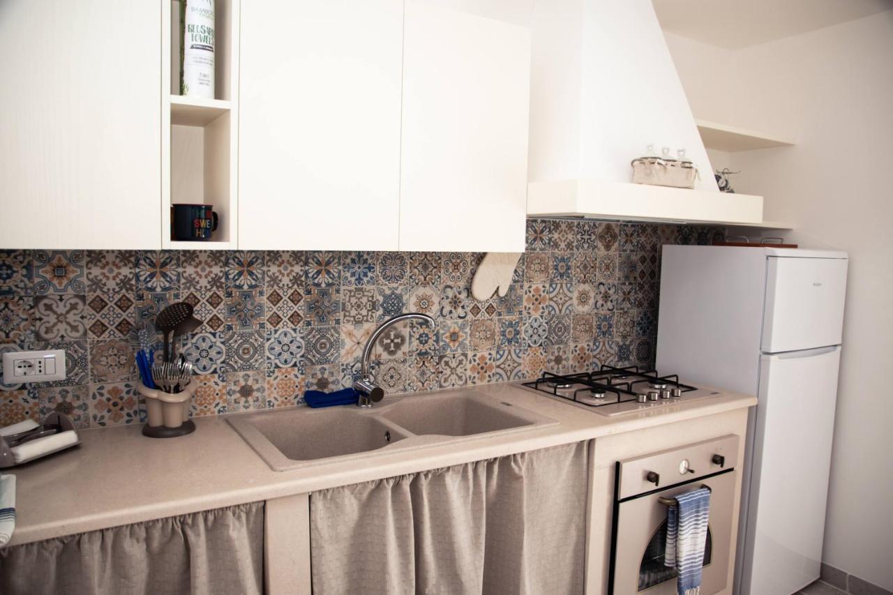Trulli Donna Isabella 2 Bed & Breakfast Locorotondo Eksteriør bilde